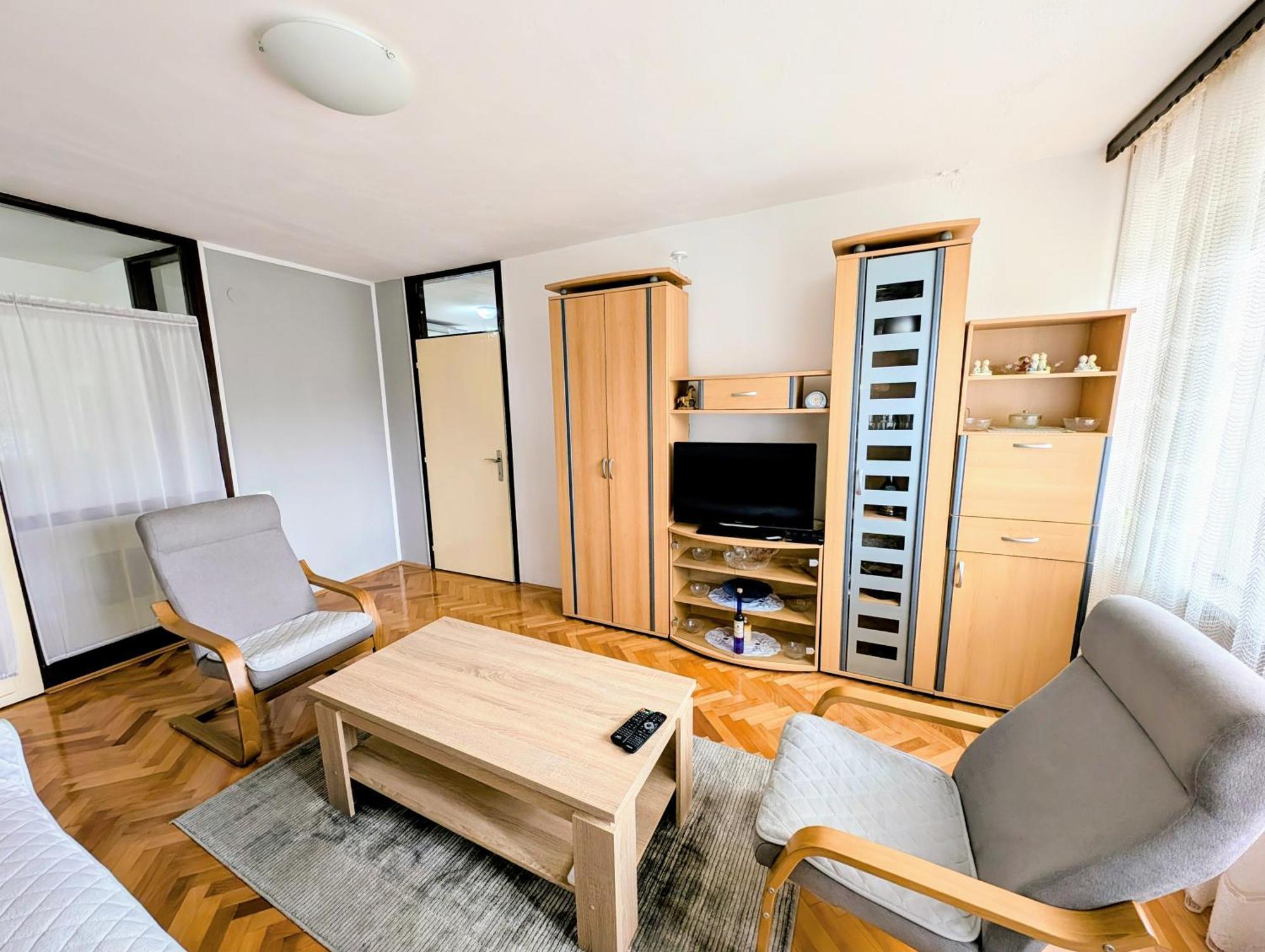 Stan Na Dan Bijeli Brijeg Apartma Mostar
